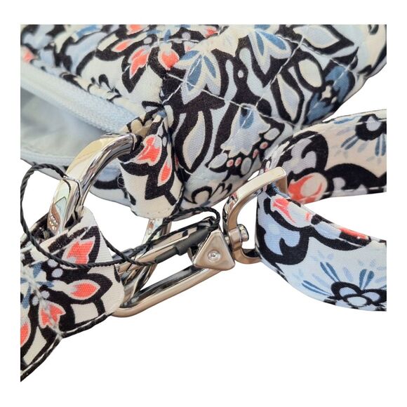 VERA BRADLEY QUILTED GO AHEAD CONVERTIBLE CROSSBODY FLORAL LISBON MEDALLION NWOT - Picture 9 of 15